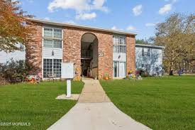 Open House This Sunday in Freehold — 20 Austin Court, Unit 7 20 austin court unit 7 freehold, nj 07728